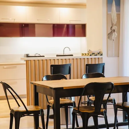 公寓 Superb 2-bed With Large Private Garden